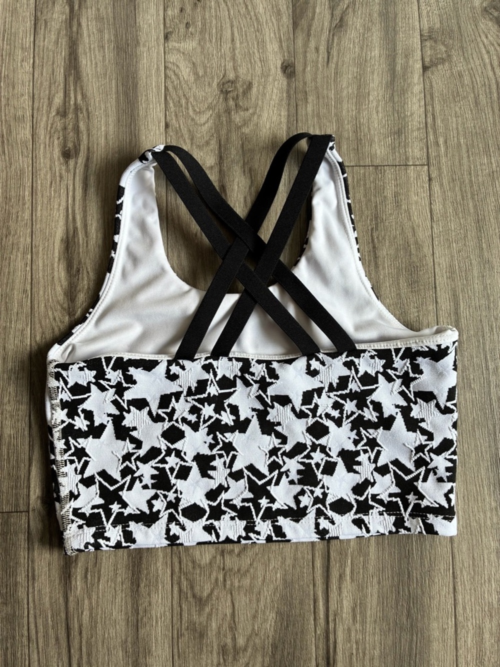 Beach Riot Black and White Star Crop Tank Top - Picture 2 of 9